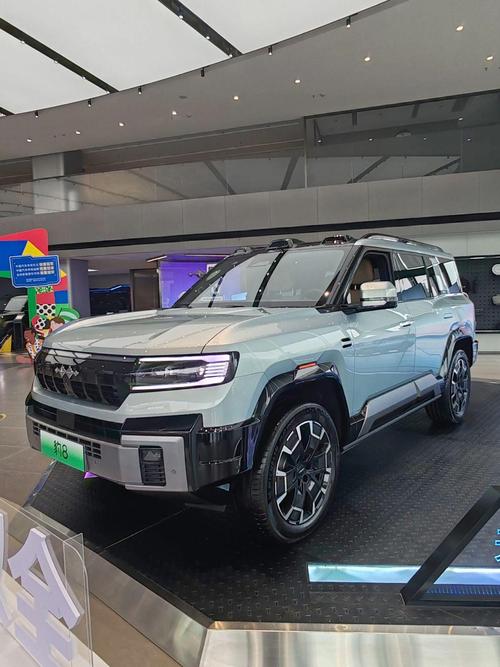 东莞97比亚迪方程豹硬派越野的爆款，英菲尼迪35周年与你共成长